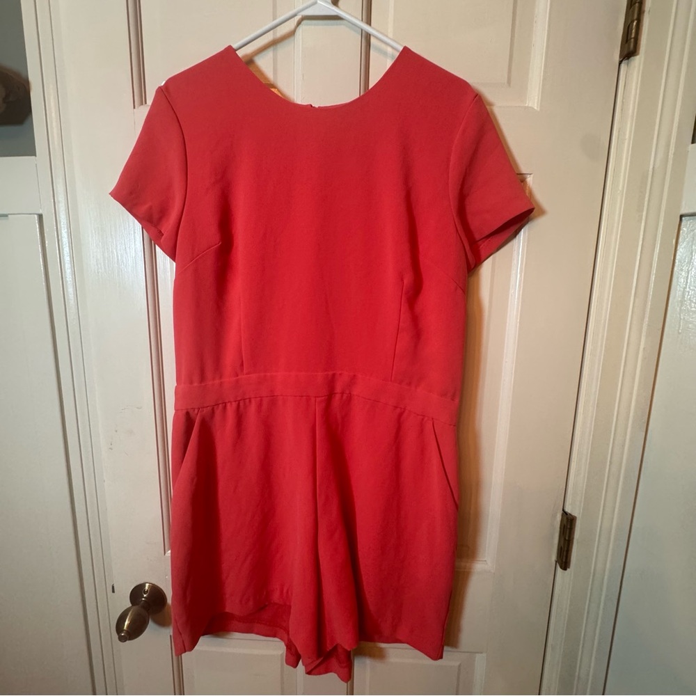 Banana Republic Coral Short Sleeve Romper - Size 14